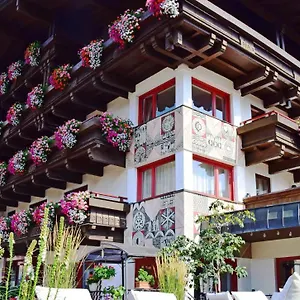 Hotel&art Kristiana Hotel Saalbach-Hinterglemm