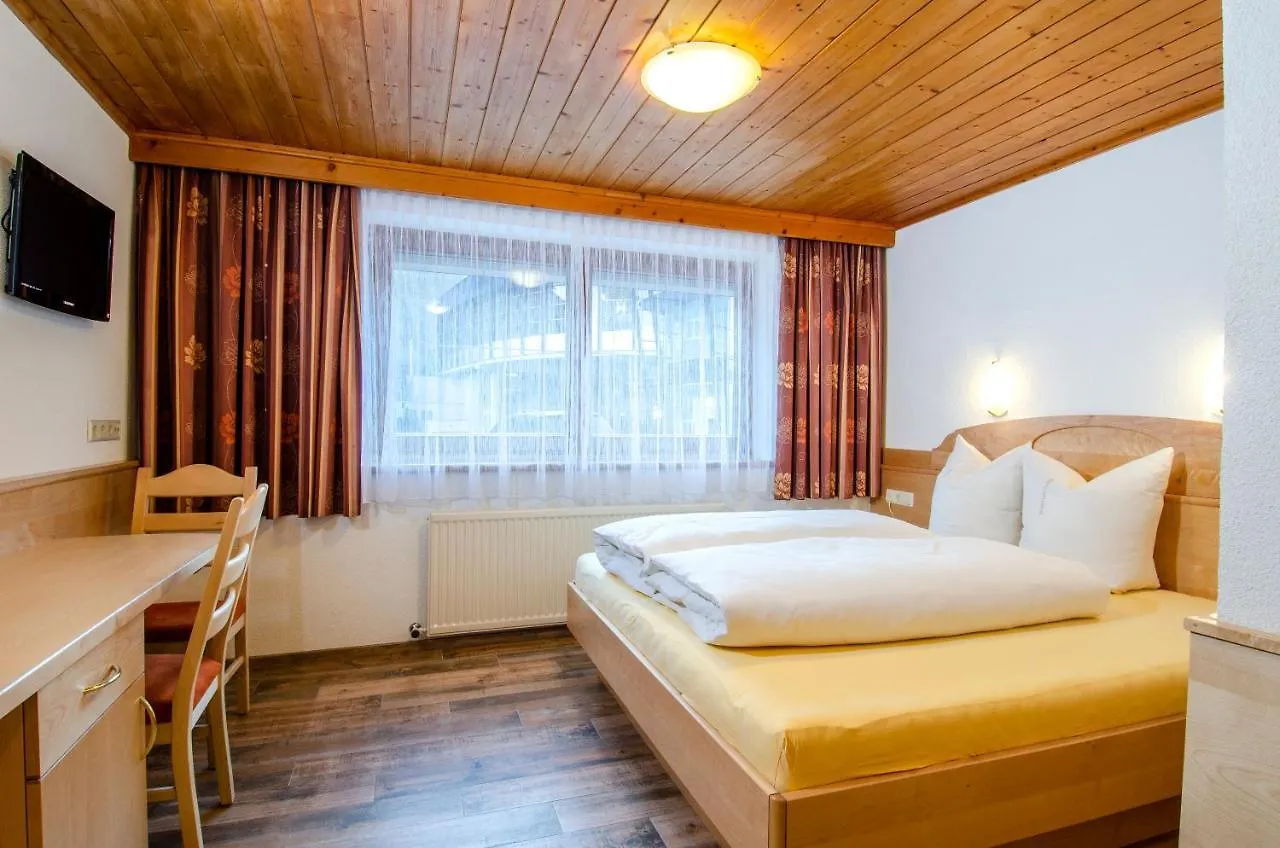 Hotel Garni Golfais Ischgl